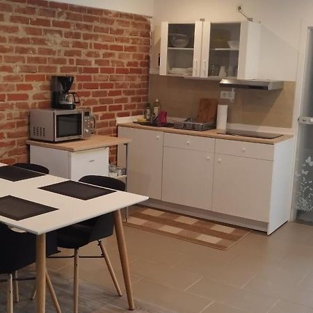 Schoenes Und Offenes Appartement Juchen Bagian luar foto